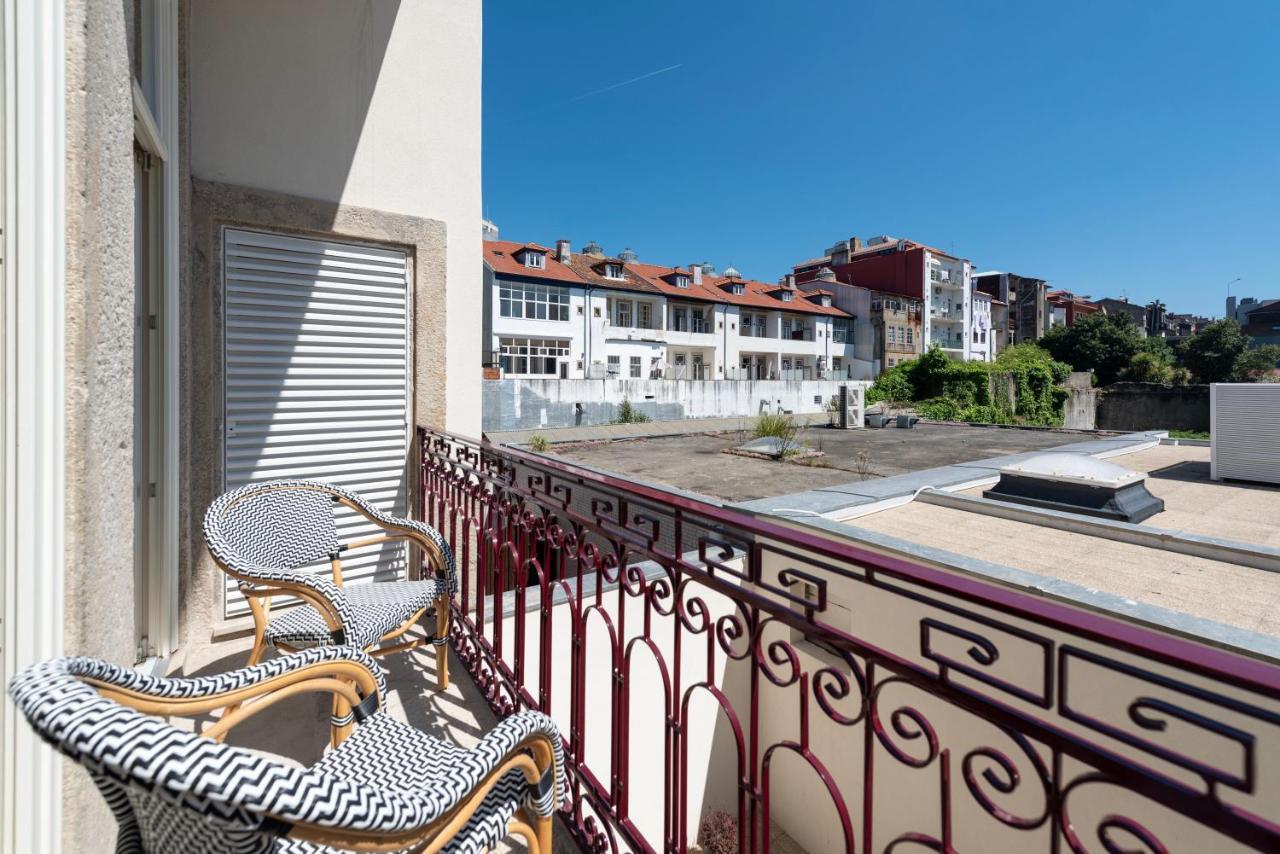 Ando Living - Santa Catarina House Apartment Порто Екстериор снимка